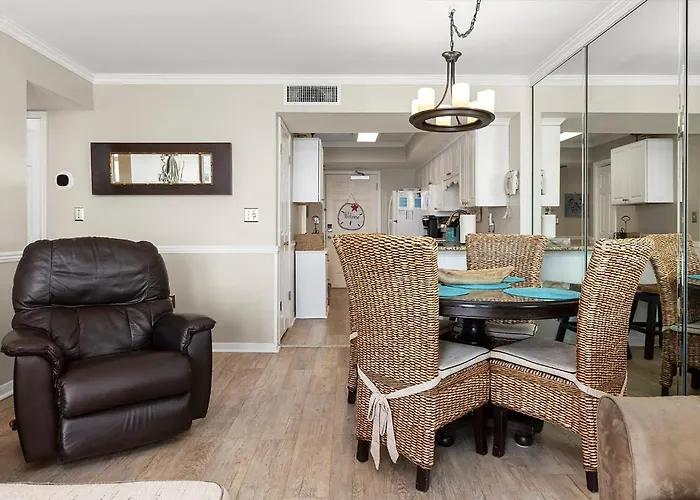 Surfside Shores I 1802 Holiday home *