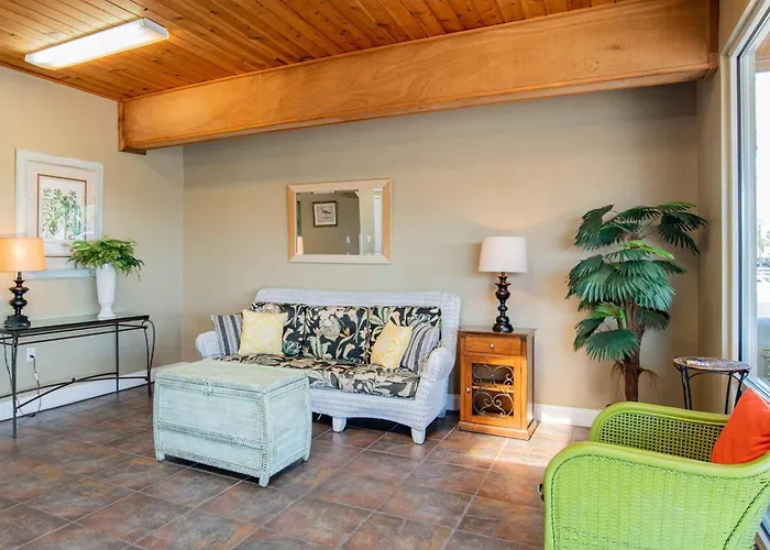 Holiday home Surfside Shores I 1802 *